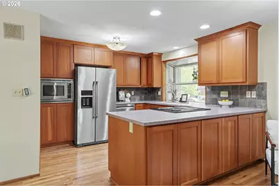 560 NW Merrie Dr, Corvallis, OR 97330 - Photo 7