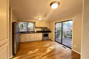 7612 SW Cresmoor Dr, Beaverton, OR 97008 - Photo 5