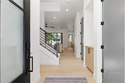665 4th St, Lake Oswego, OR 97034 - Photo 3