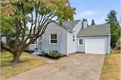9233 SE Morrison St, Portland, OR 97216 - Photo 5