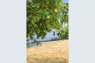 9233 SE Morrison St, Portland, OR 97216 - Photo 39