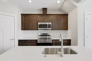 4011 SW Royal Ave, Gresham, OR 97080 - Photo 17