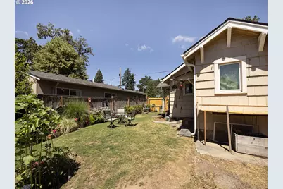 515 E Gloucester St, Gladstone, OR 97027 - Photo 25