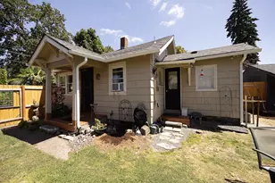 515 E Gloucester St, Gladstone, OR 97027 - Photo 1