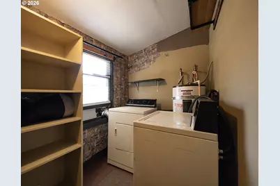 515 E Gloucester St, Gladstone, OR 97027 - Photo 17