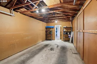 3836 NE 45th St, Vancouver, WA 98661 - Photo 25