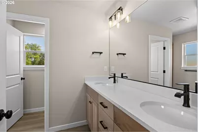 161 Collins Ct, Winston, OR 97496 - Photo 25