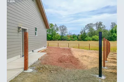 161 Collins Ct, Winston, OR 97496 - Photo 23