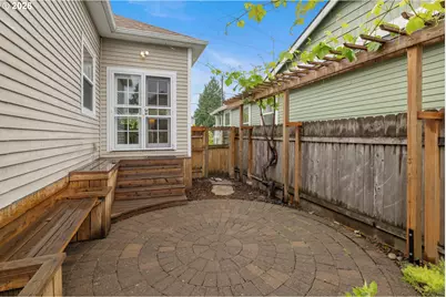 522 NE Sumner St, Portland, OR 97211 - Photo 39