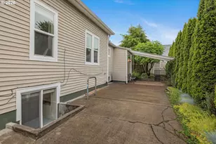 522 NE Sumner St, Portland, OR 97211 - Photo 41