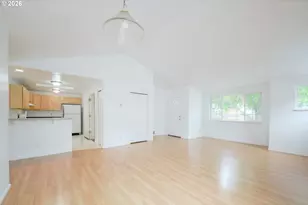 785 Red Cedar Ct, Eugene, OR 97402 - Photo 5