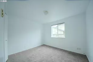 785 Red Cedar Ct, Eugene, OR 97402 - Photo 9