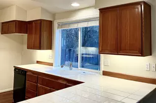 25335 Trinity St, Veneta, OR 97487 - Photo 7