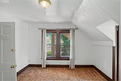 700 S Water St, Silverton, OR 97381 - Photo 23