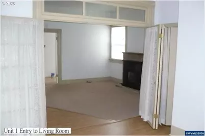 700 S Water St, Silverton, OR 97381 - Photo 5