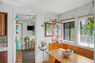 700 S Water St, Silverton, OR 97381 - Photo 11