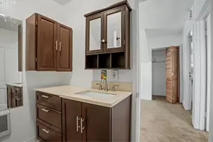 700 S Water St, Silverton, OR 97381 - Photo 35