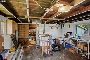 700 S Water St, Silverton, OR 97381 - Photo 39