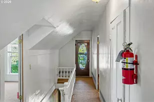 700 S Water St, Silverton, OR 97381 - Photo 33