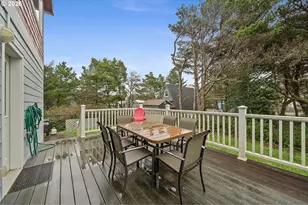 26035 Beach Dr, Rockaway Beach, OR 97136 - Photo 9