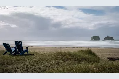 26035 Beach Dr, Rockaway Beach, OR 97136 - Photo 27
