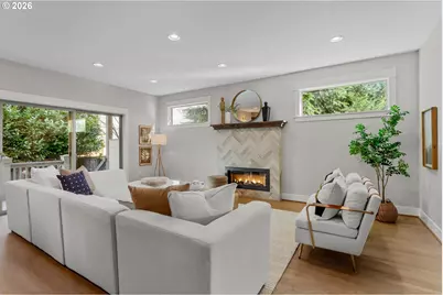 717 NE Beech St, Portland, OR 97212 - Photo 11