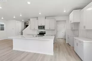 3115 SW 4th Ave, Battle Ground, WA 98604 - Photo 3