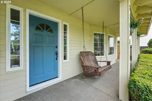 21638 NE Interlachen Ln, Fairview, OR 97024 - Photo 3