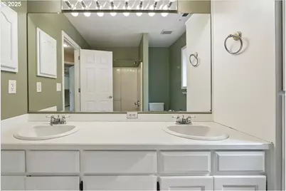 21638 NE Interlachen Ln, Fairview, OR 97024 - Photo 29