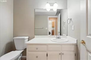 21638 NE Interlachen Ln, Fairview, OR 97024 - Photo 7