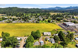 666 SW Ferry Ave, Siletz, OR 97380 - Photo 31