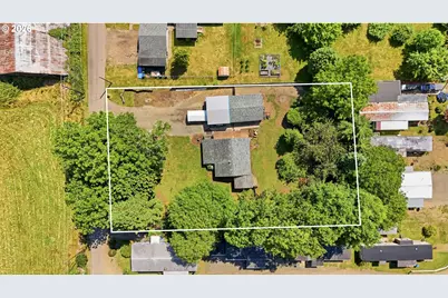 666 SW Ferry Ave, Siletz, OR 97380 - Photo 7