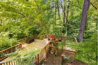 1546 SW Upland Dr, Portland, OR 97221 - Photo 37