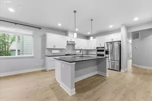 8565 SW 176th Ave, Beaverton, OR 97007 - Photo 5