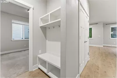 8565 SW 176th Ave, Beaverton, OR 97007 - Photo 15