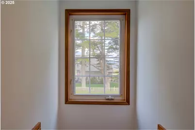 34009 Territory Rd, Oysterville, WA 98641 - Photo 31