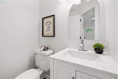 14890 SW Linda Ct, Beaverton, OR 97006 - Photo 21