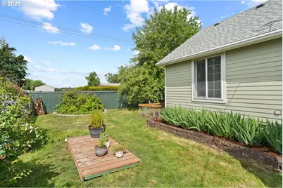 24486 S Barlow Rd, Canby, OR 97013 - Photo 3