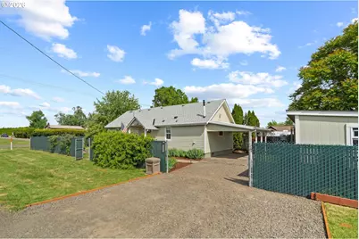 24486 S Barlow Rd, Canby, OR 97013 - Photo 23