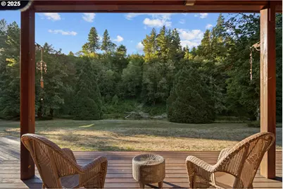 13706 NE River Bend Dr, Battle Ground, WA 98604 - Photo 11