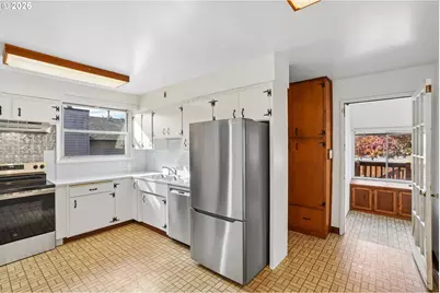 8417 N Berkeley Ave, Portland, OR 97203 - Photo 17