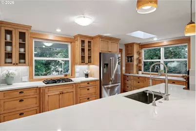 19010 Kristi Way, Lake Oswego, OR 97035 - Photo 11