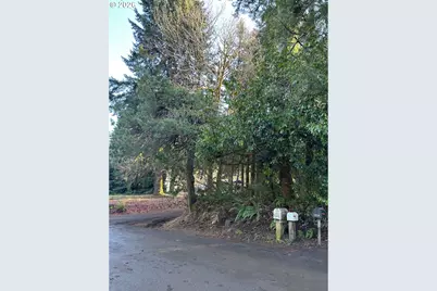 995 Parry Rd, Falls City, OR 97344 - Photo 7