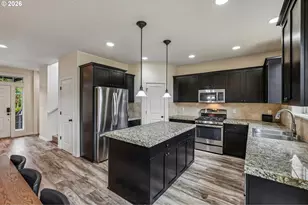 368 N Green Gables Loop, Ridgefield, WA 98642 - Photo 9