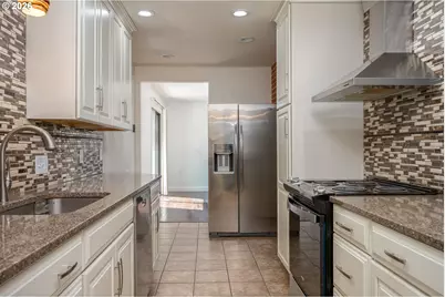 620 Judson St SE, Salem, OR 97302 - Photo 9