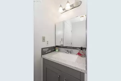 301 NE 109th St, Vancouver, WA 98685 - Photo 19