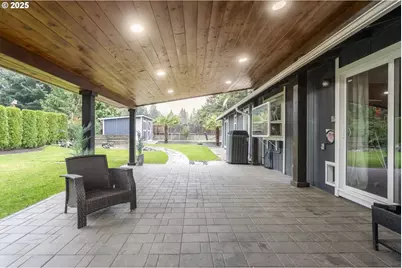 301 NE 109th St, Vancouver, WA 98685 - Photo 33