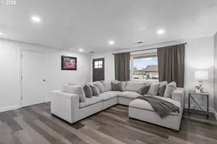 301 NE 109th St, Vancouver, WA 98685 - Photo 7