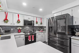 301 NE 109th St, Vancouver, WA 98685 - Photo 13