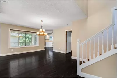 1522 NE Marine Dr, Portland, OR 97211 - Photo 25